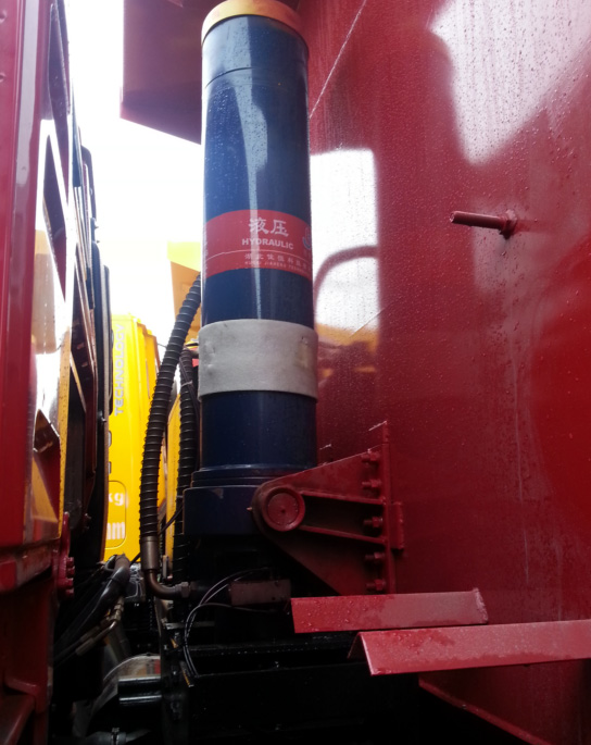 &ldquo;�Ѻ�&rdquo;���͸��ڼtɫ܇�����r�������{(l��n)ɫ����Խ�l(f��)�W��ҫ��