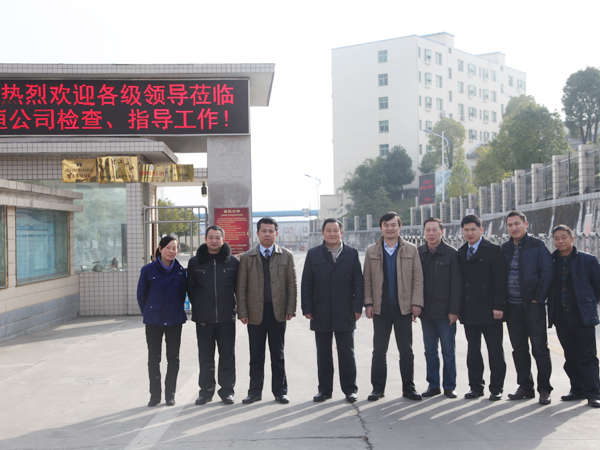 1��(li��n)�ؿ�Ʒ�|(zh��)���������L(zh��ng)���u(p��ng)���M�M�L(zh��ng)��?ch��ng)Σ����������Ѻ㹫˾���?j��ng)��?xi��ng)����������ģ������?li��n)�ؿƿ���(j��ng)�턢�M�s�����壩����(li��n)�ؿ���